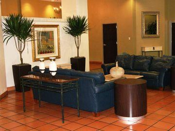 Doubletree By Hilton Downtown Hotel