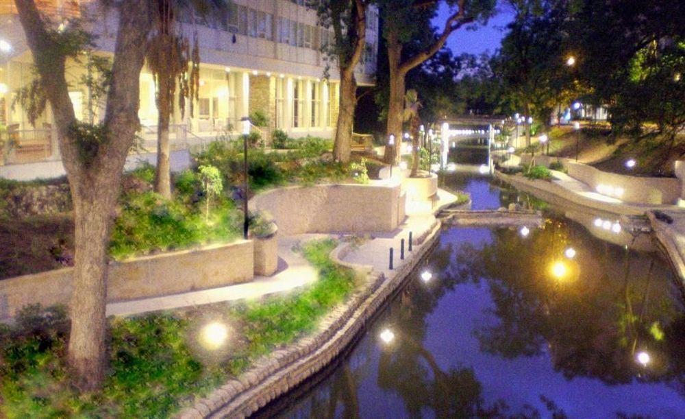 El Tropicano Riverwalk Hotel San Antonio