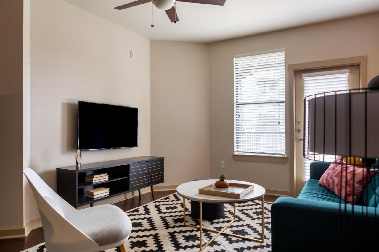 Wanderjaunt - Alamo Heights Apartment