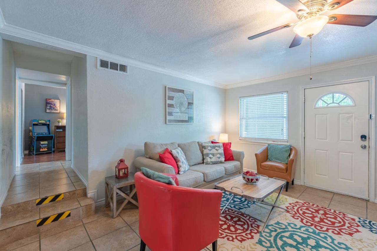 Beautiful At Botanical Gardens Apartment