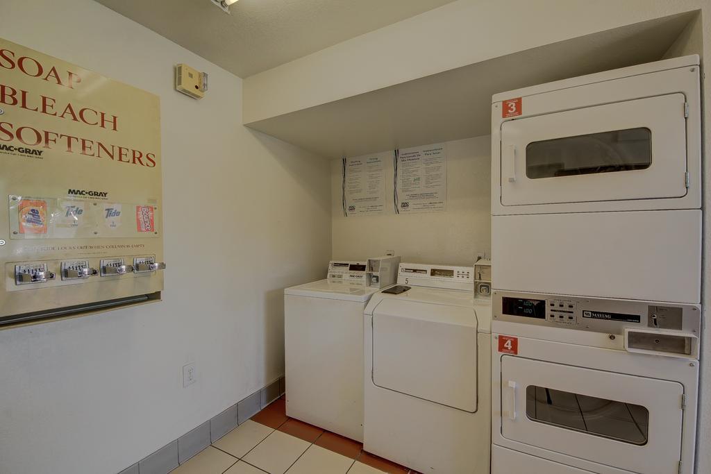 Hotel 6-san Antonio, Tx - Sam Houston 2*