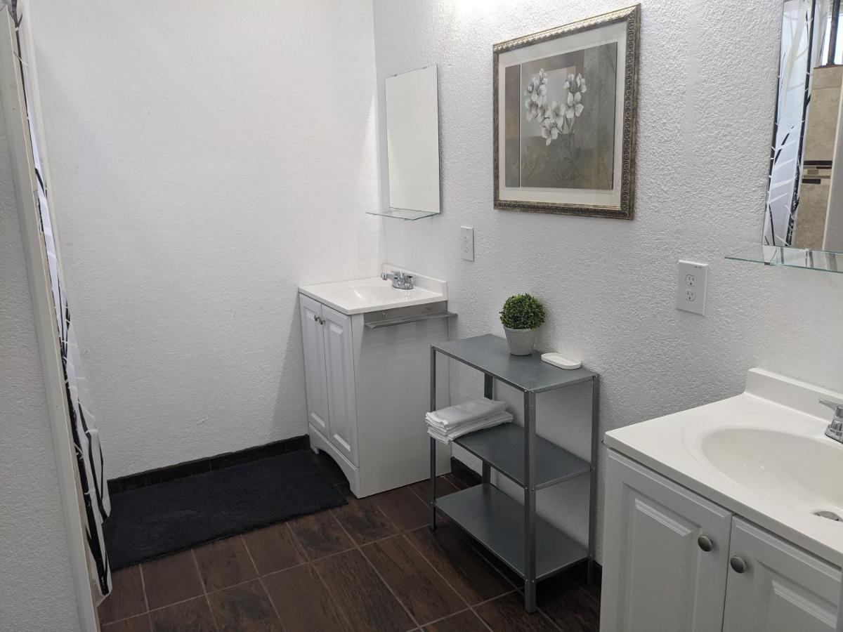 Cozy *downtown Getaway* San Antonio