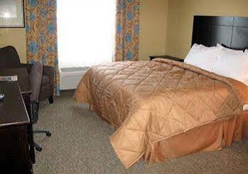 6 - East 2* San Antonio