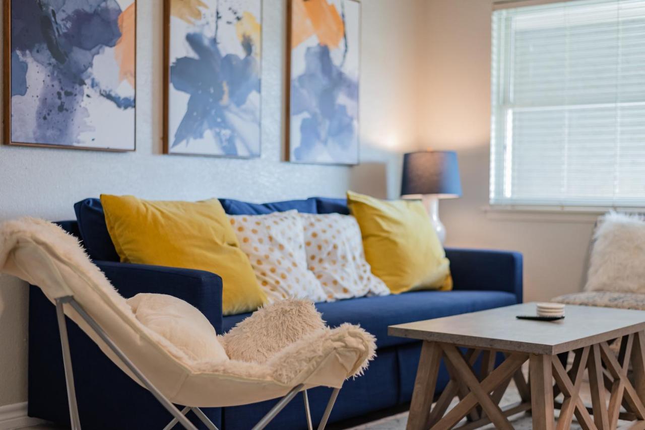 Beautiful At Botanical Gardens Apartment