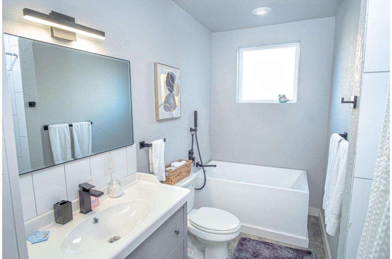 Holiday home Stylish 4 Br2ba Renovated Near Downtown San Antonio