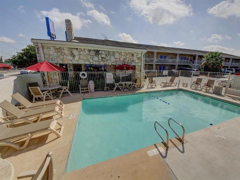 Hotel 6-san Antonio, Tx - Northwest Medical Center San Antonio