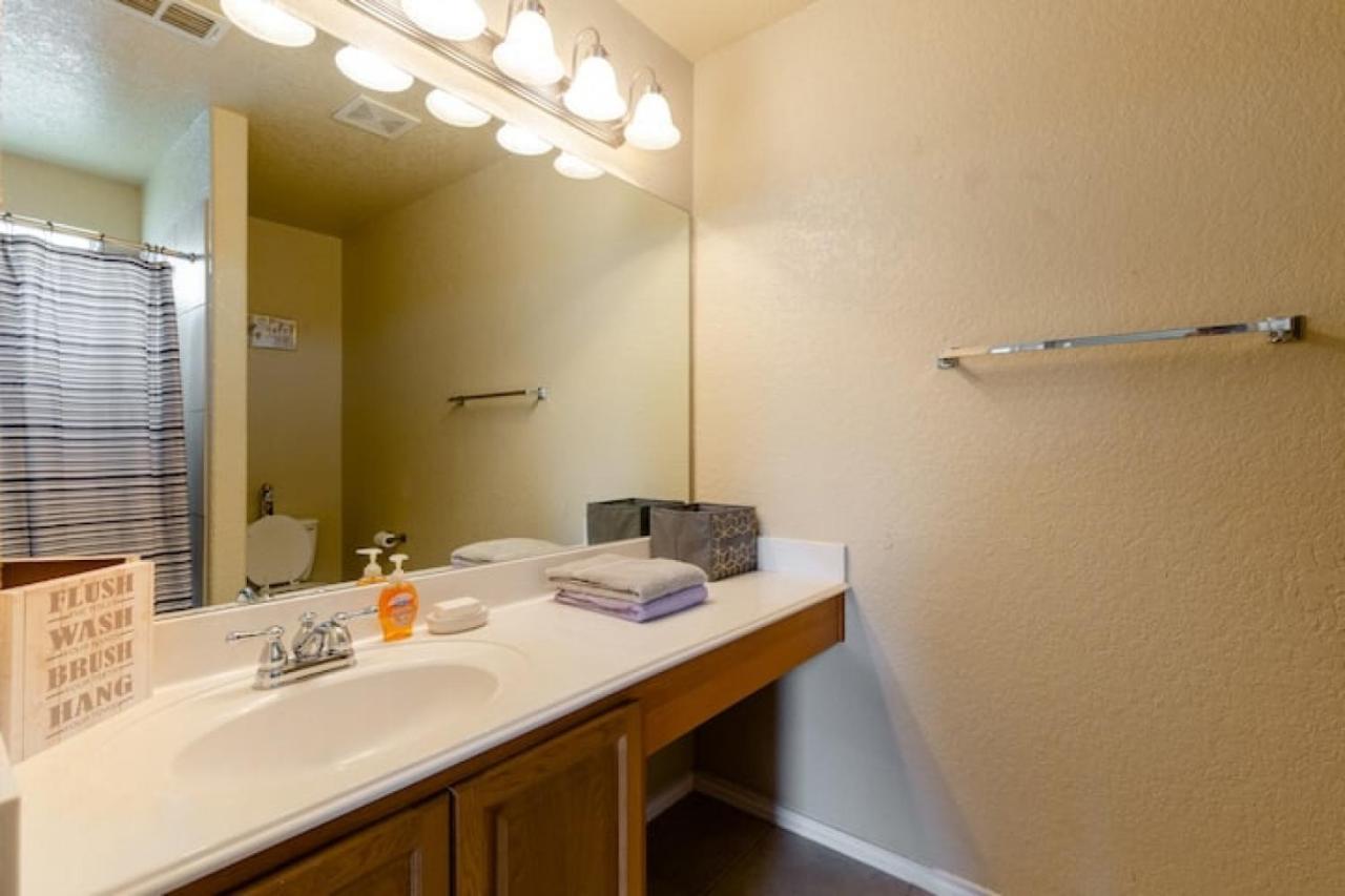 Holiday home Hero's Away From - Fun Family Getaway San Antonio