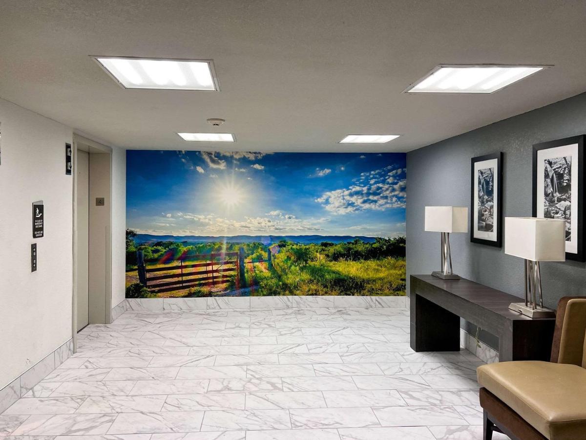 Clarion Pointe Near Medical Center 2* San Antonio