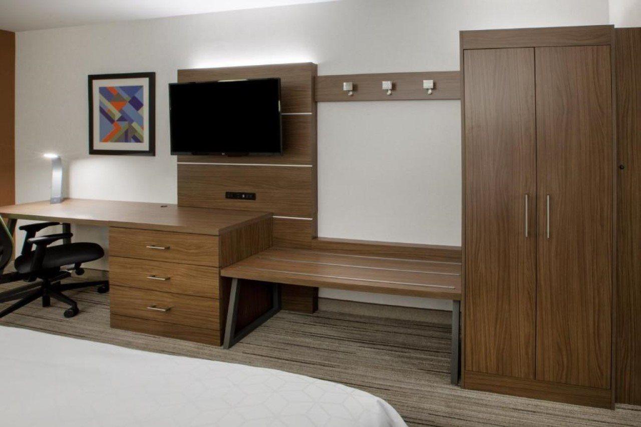 Hotel Express - East I-10 By Ihg 3*