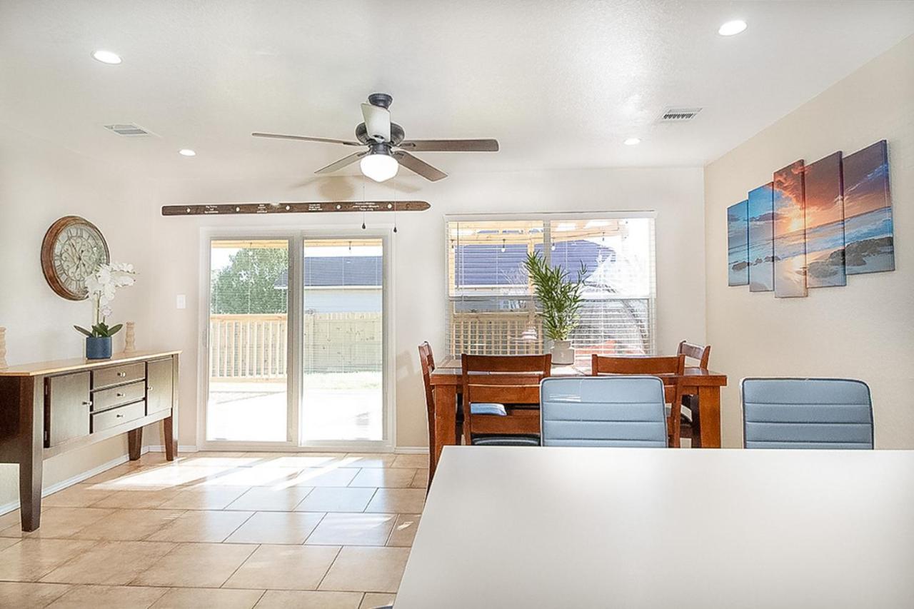 Cozy - Self Check-in W/spacious Deck San Antonio