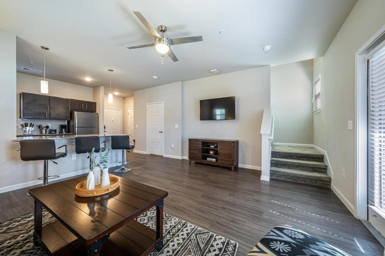 Timberhill Apartment *