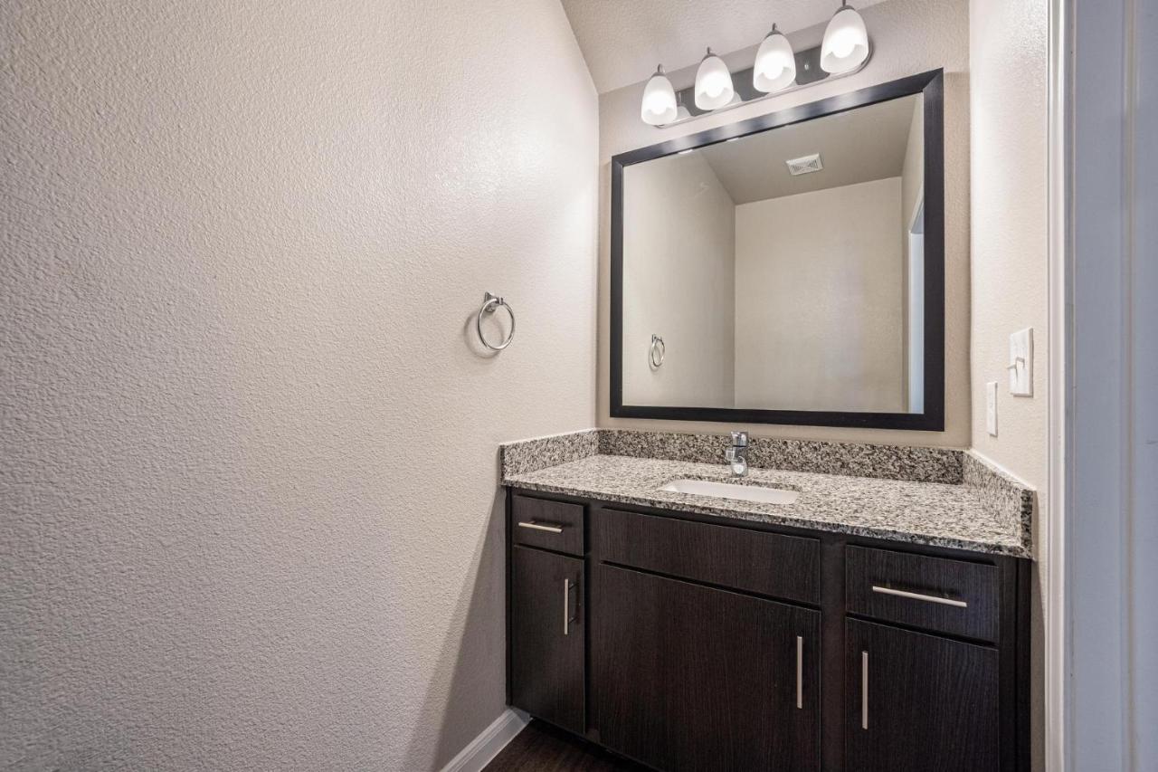 Timberhill Apartment San Antonio