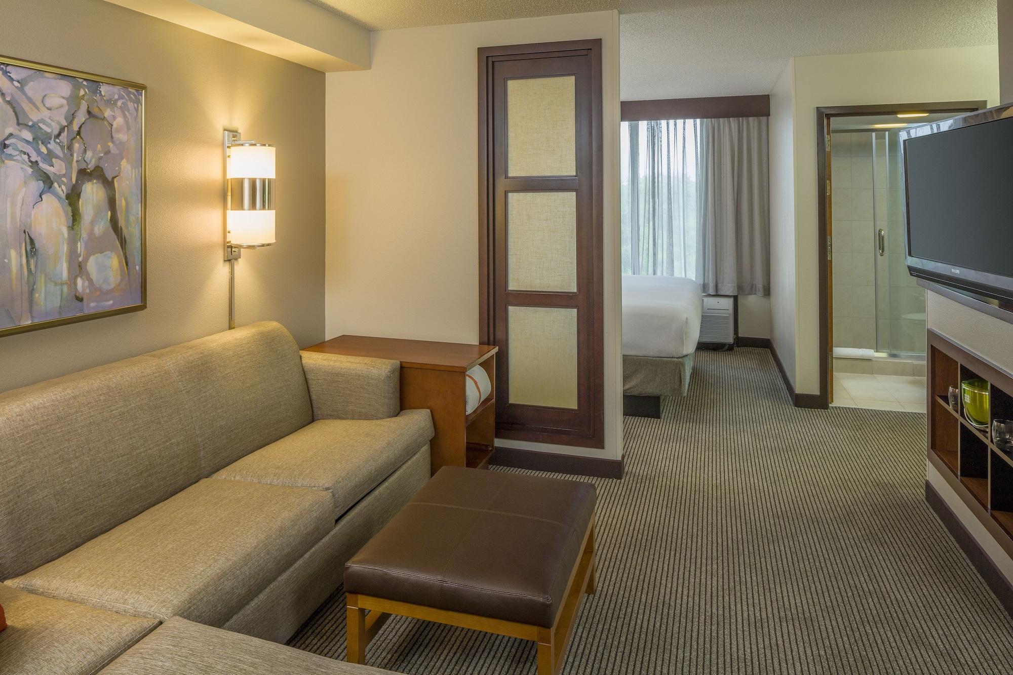 Hotel Hyatt Place Airport/quarry Market 3*
