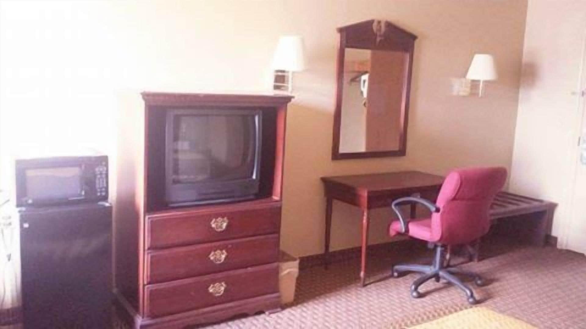 Mid Towne & Motel *