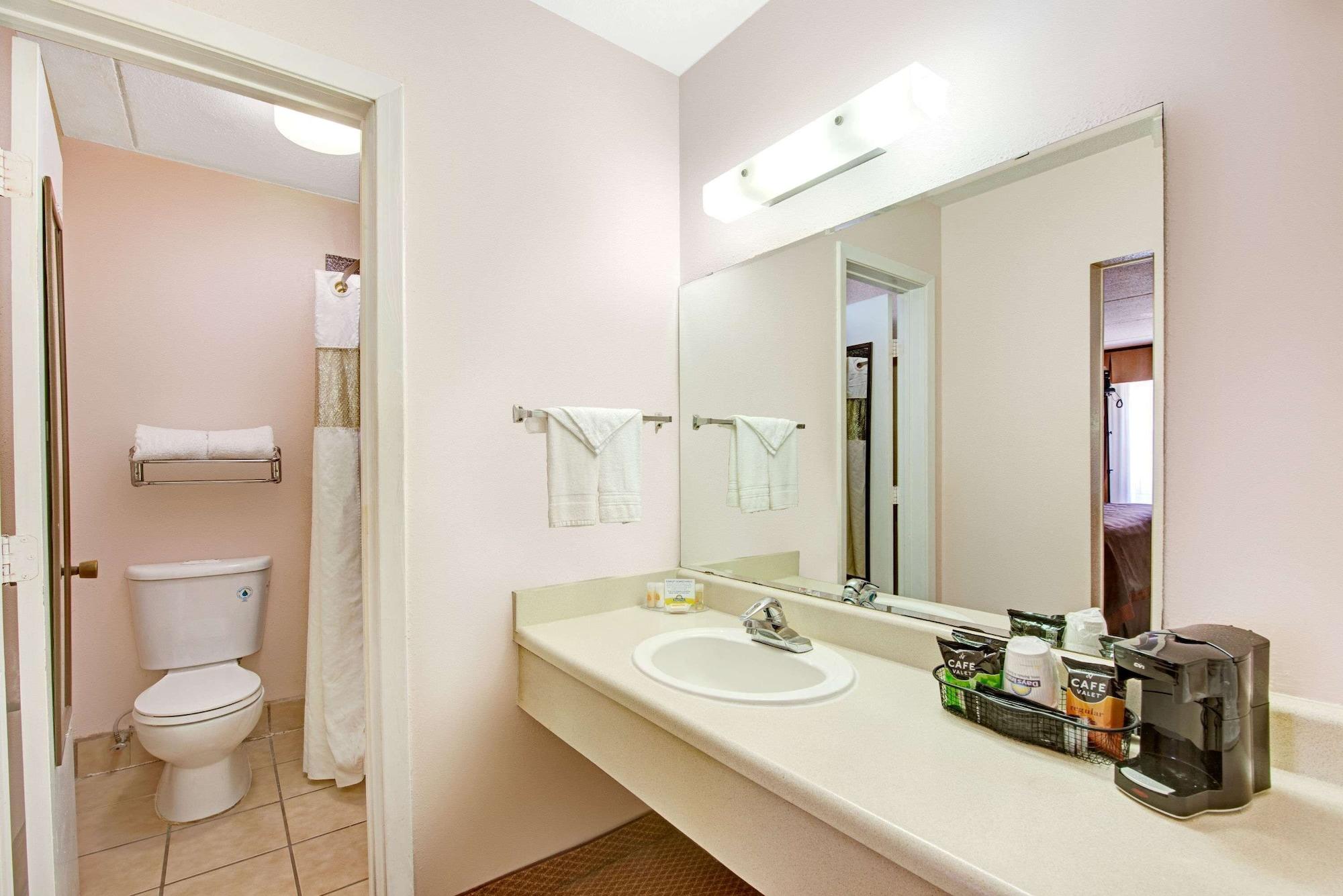 Deluxe Near Lackland Afb Hotel San Antonio