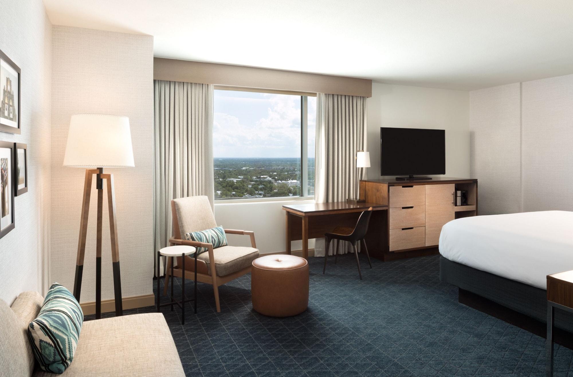 Grand Hyatt River Walk Hotel 4*