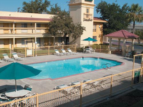 La Quinta By Wyndham Ih-10 West Tx