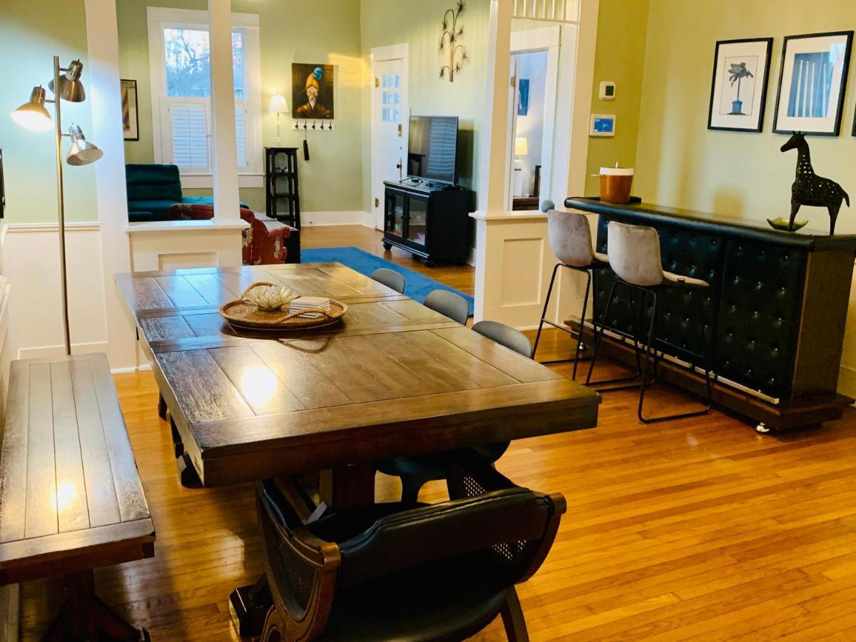 Pershing Place: Historic With Heated Spa/pool By Zoo, Pearl, Golf, Witte Holiday home *