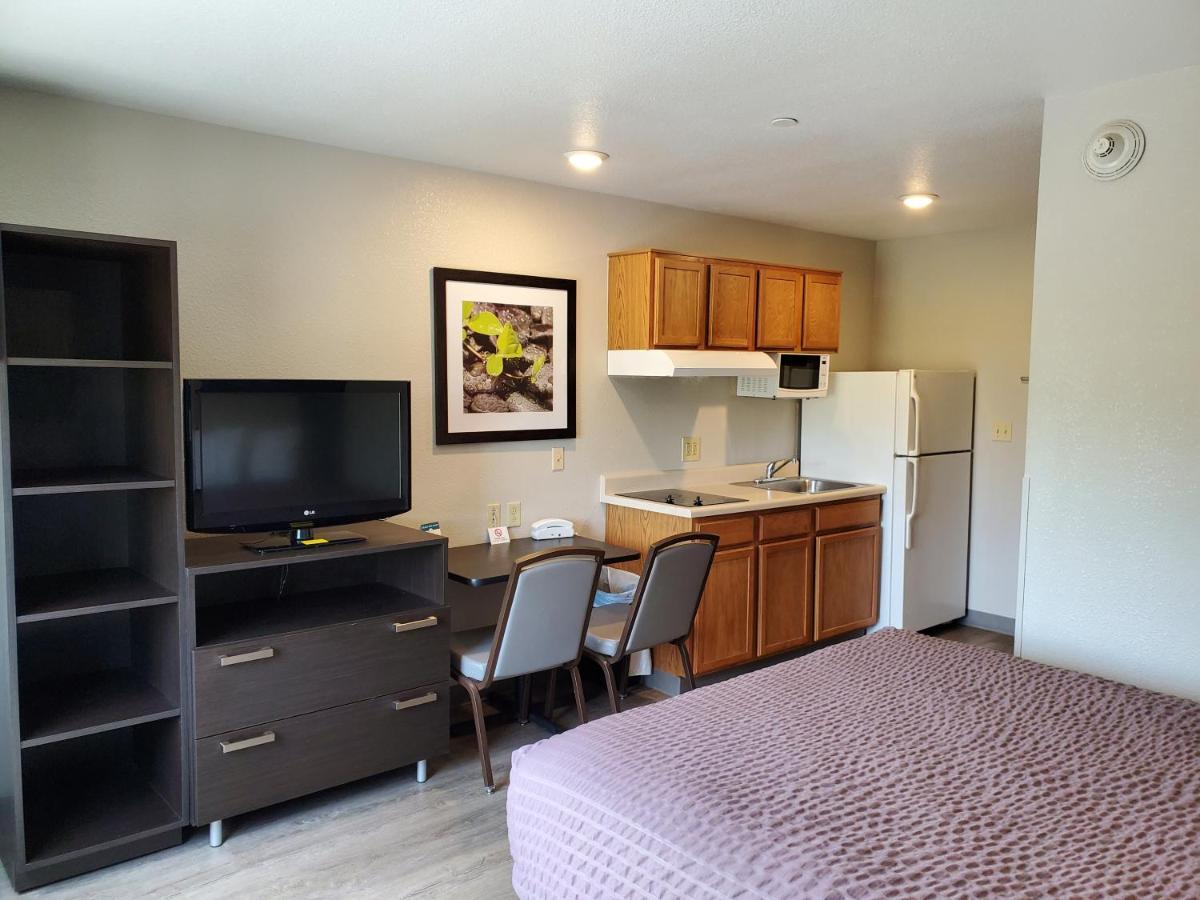 Woodspring South 2* San Antonio
