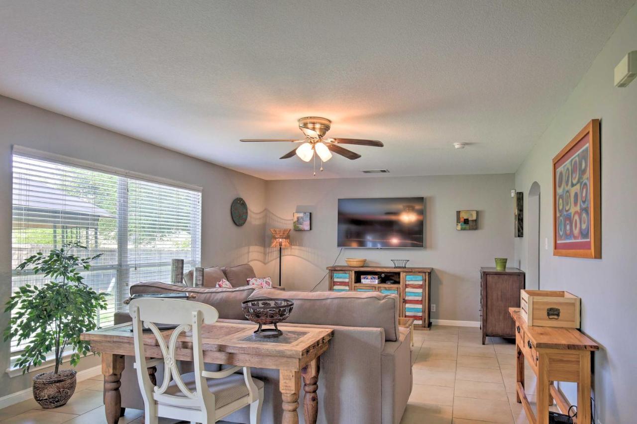 With Hot Tub - 1 Mi To Seaworld Holiday home *