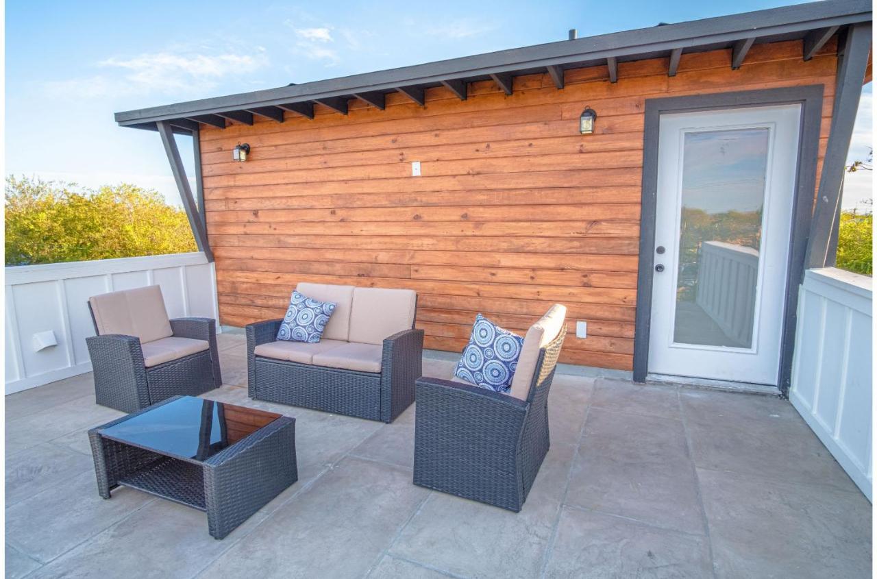 Apartment Spectacular Newly Built 3 Bedroom Near Downtown