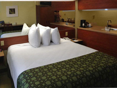 Super 8 By Wyndham Airport North 2* San Antonio