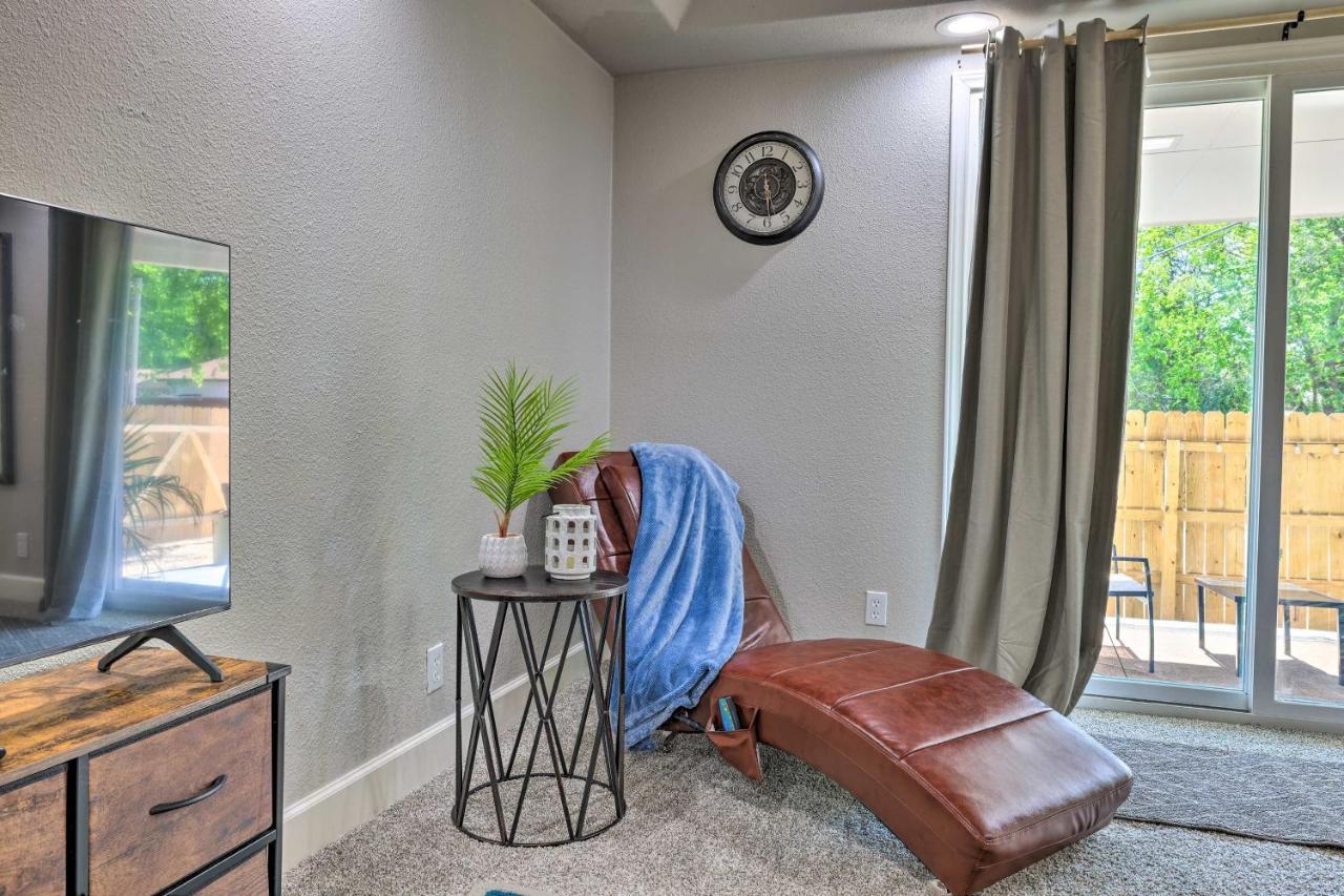 Updated Near Dtwn And Parks! Holiday home *