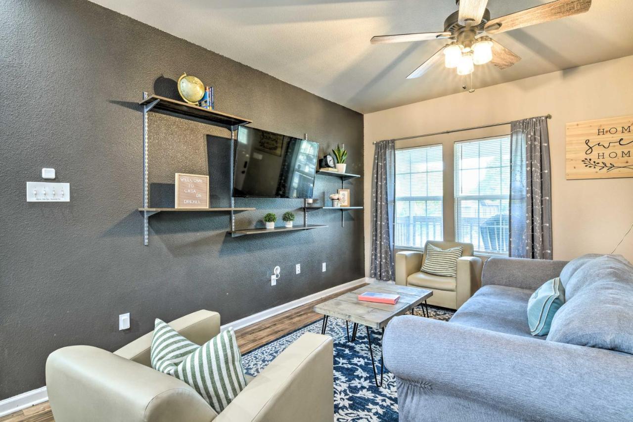 Charming About 4 Mi To Downtown Holiday home San Antonio