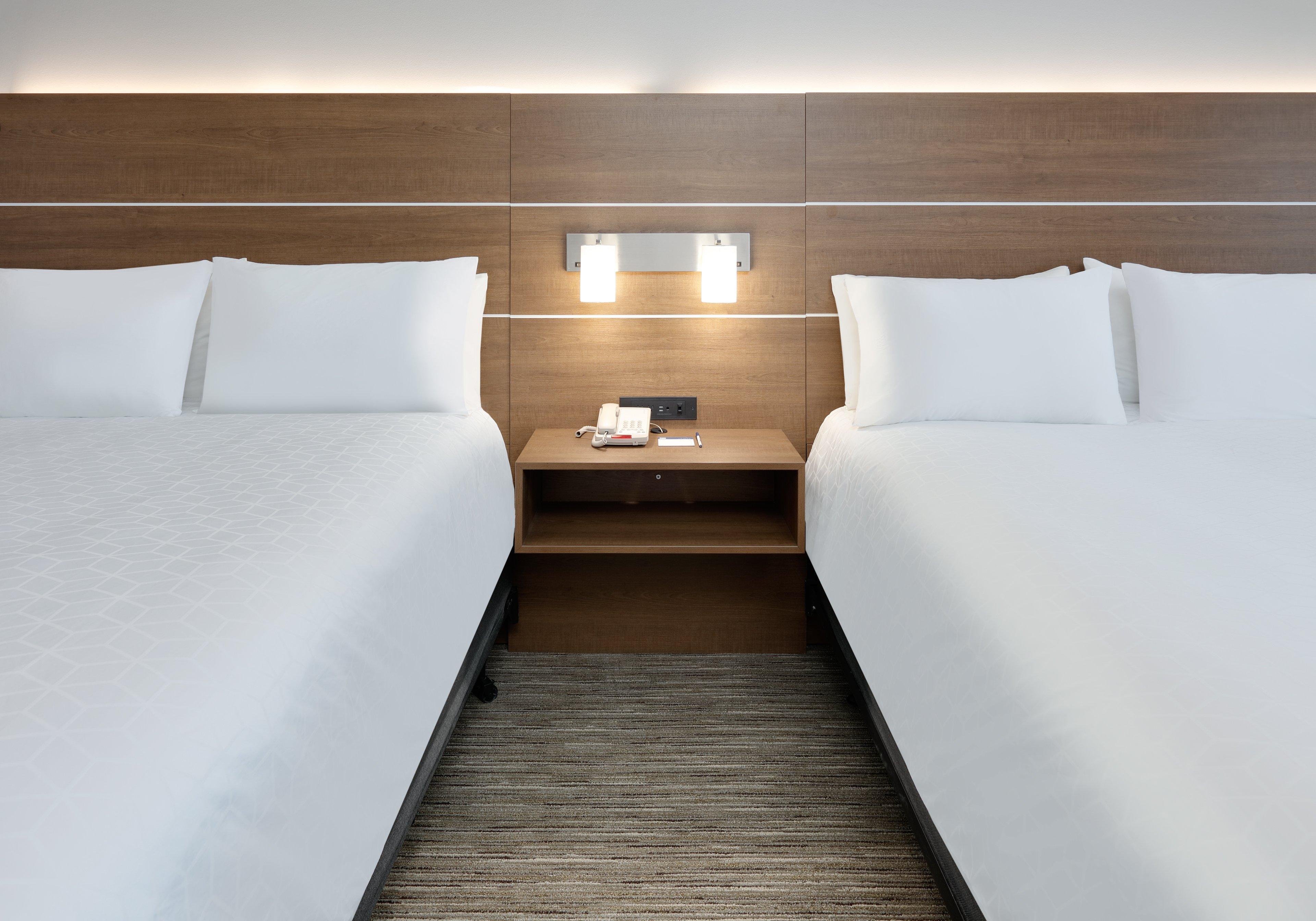Hotel Express & Nw Near Seaworld By Ihg