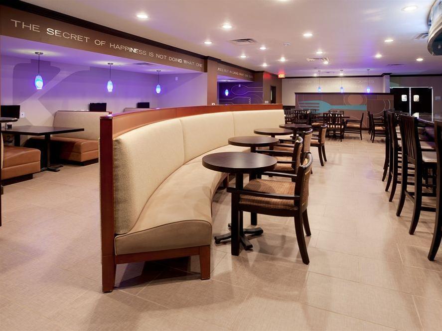 North Stone Oak Area By Ihg San Antonio