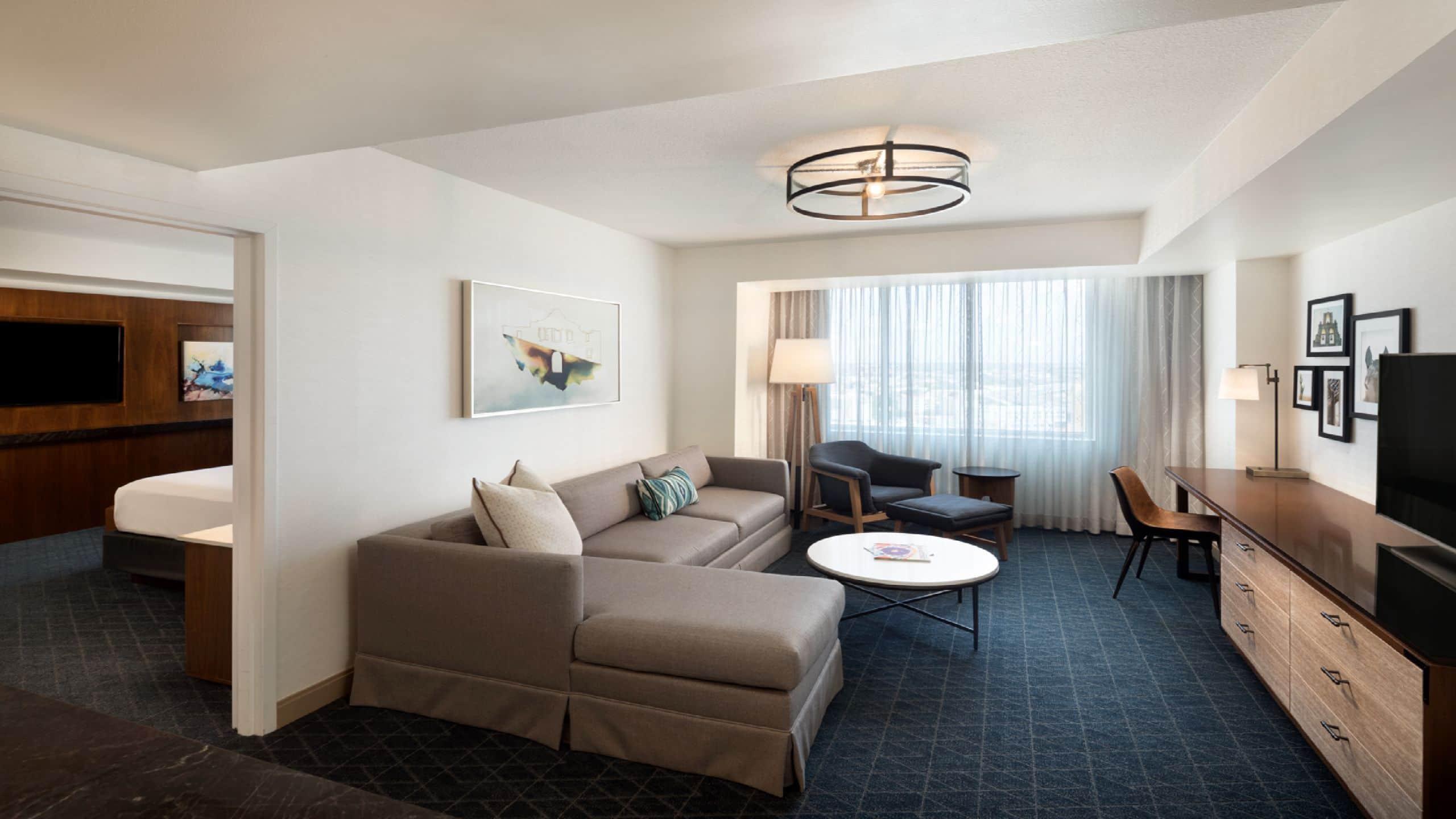 Grand Hyatt River Walk Hotel