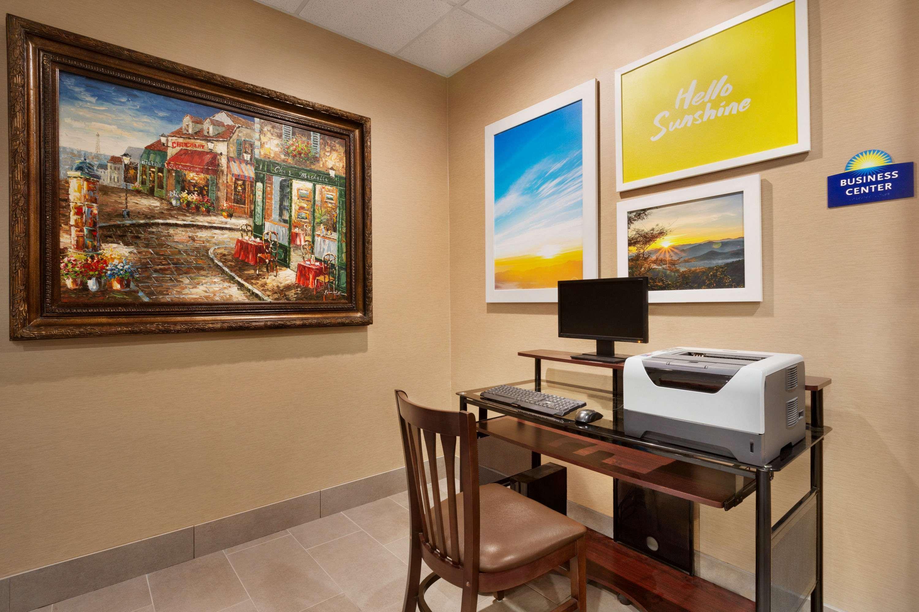 6 - East Hotel 2*