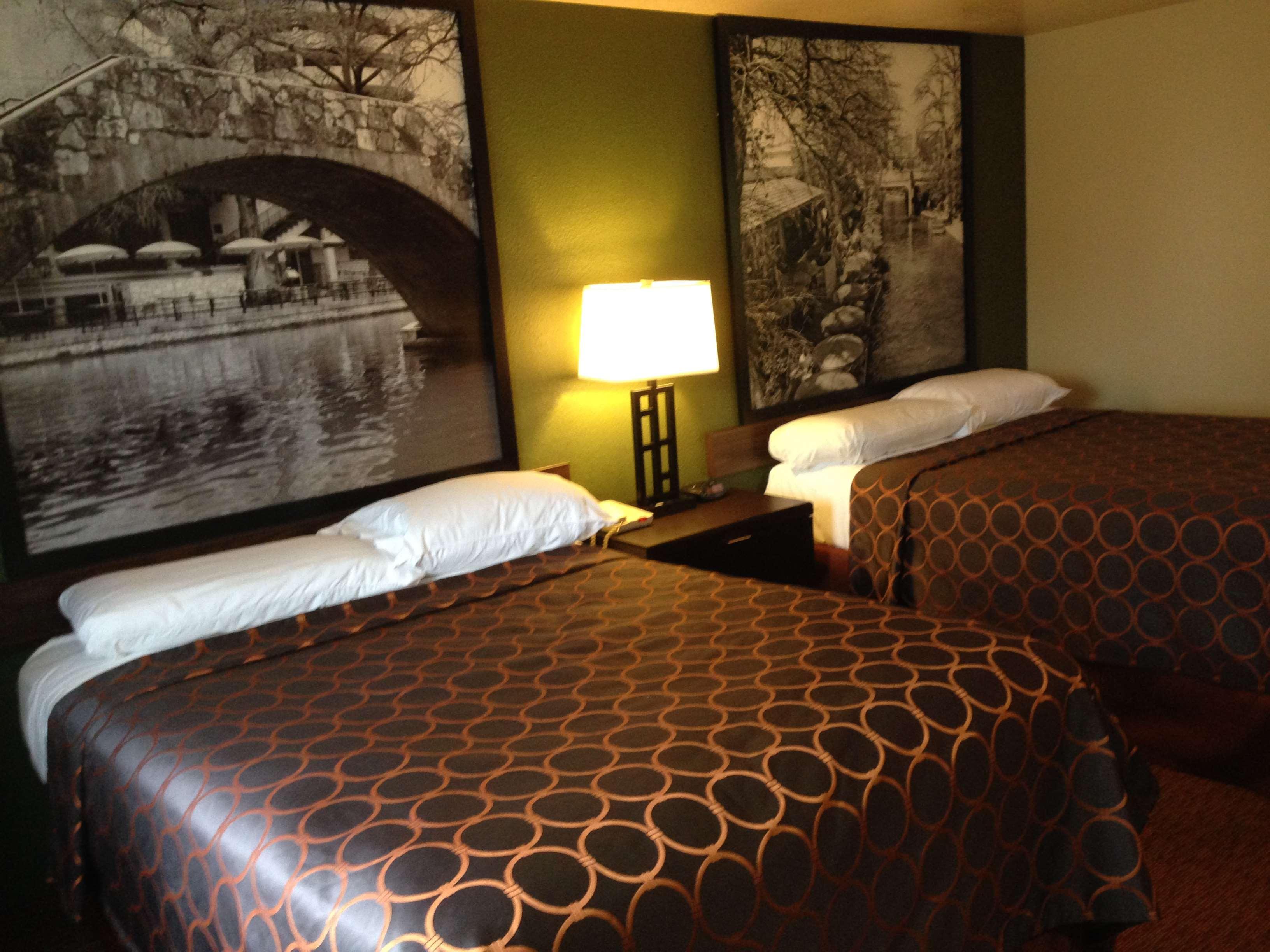 Hotel Surestay Plus By Best Western Airport San Antonio