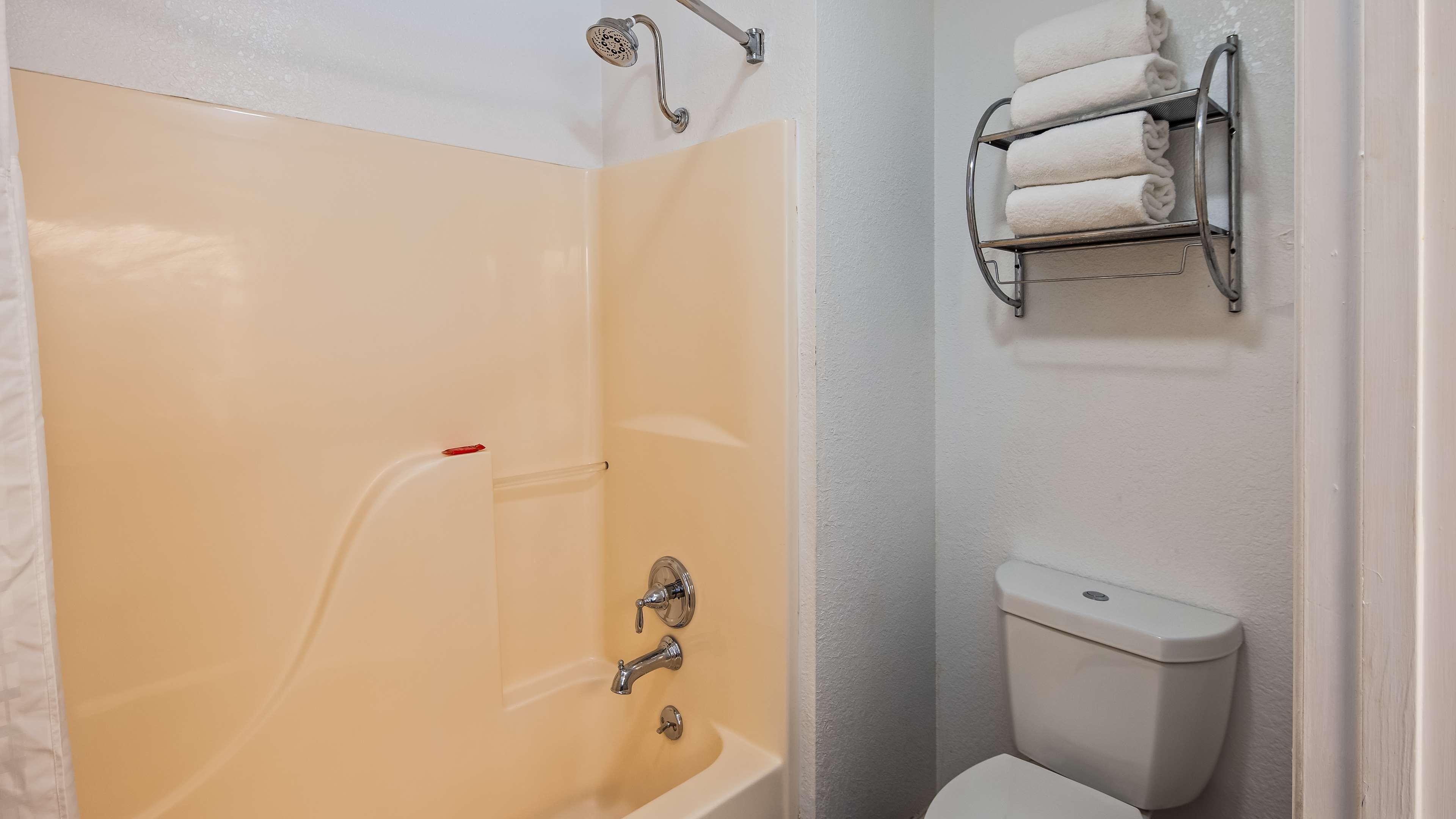 Hotel Surestay Plus By Best Western Airport San Antonio