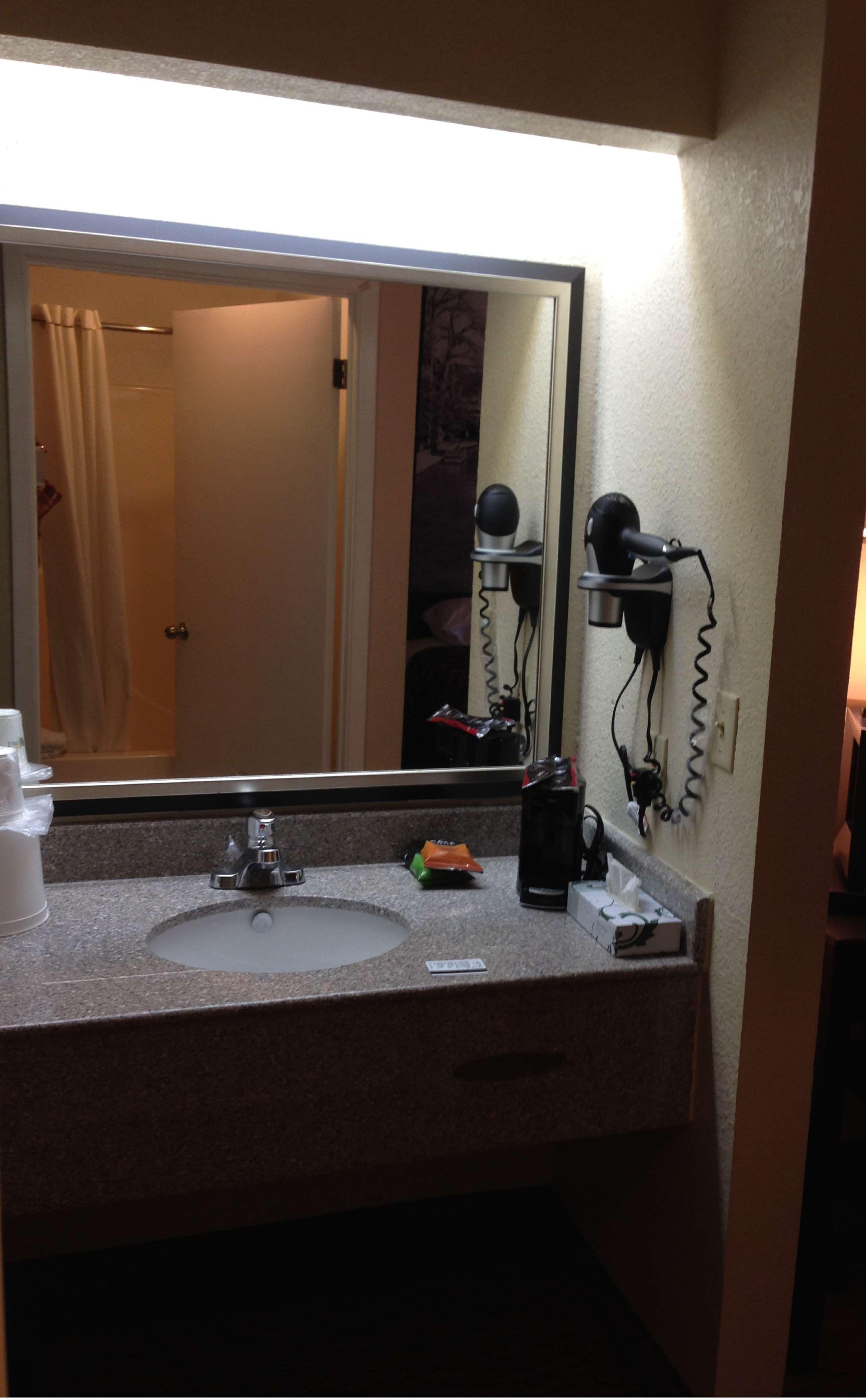 Surestay Plus By Best Western Airport Hotel San Antonio
