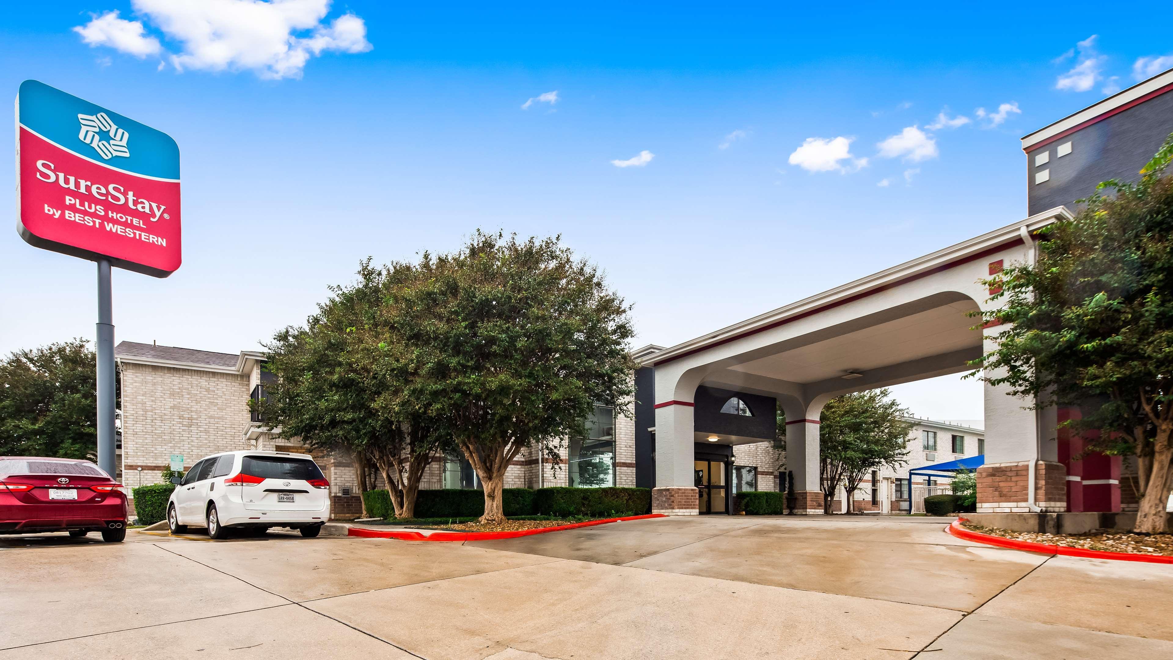 Hotel Surestay Plus By Best Western Airport