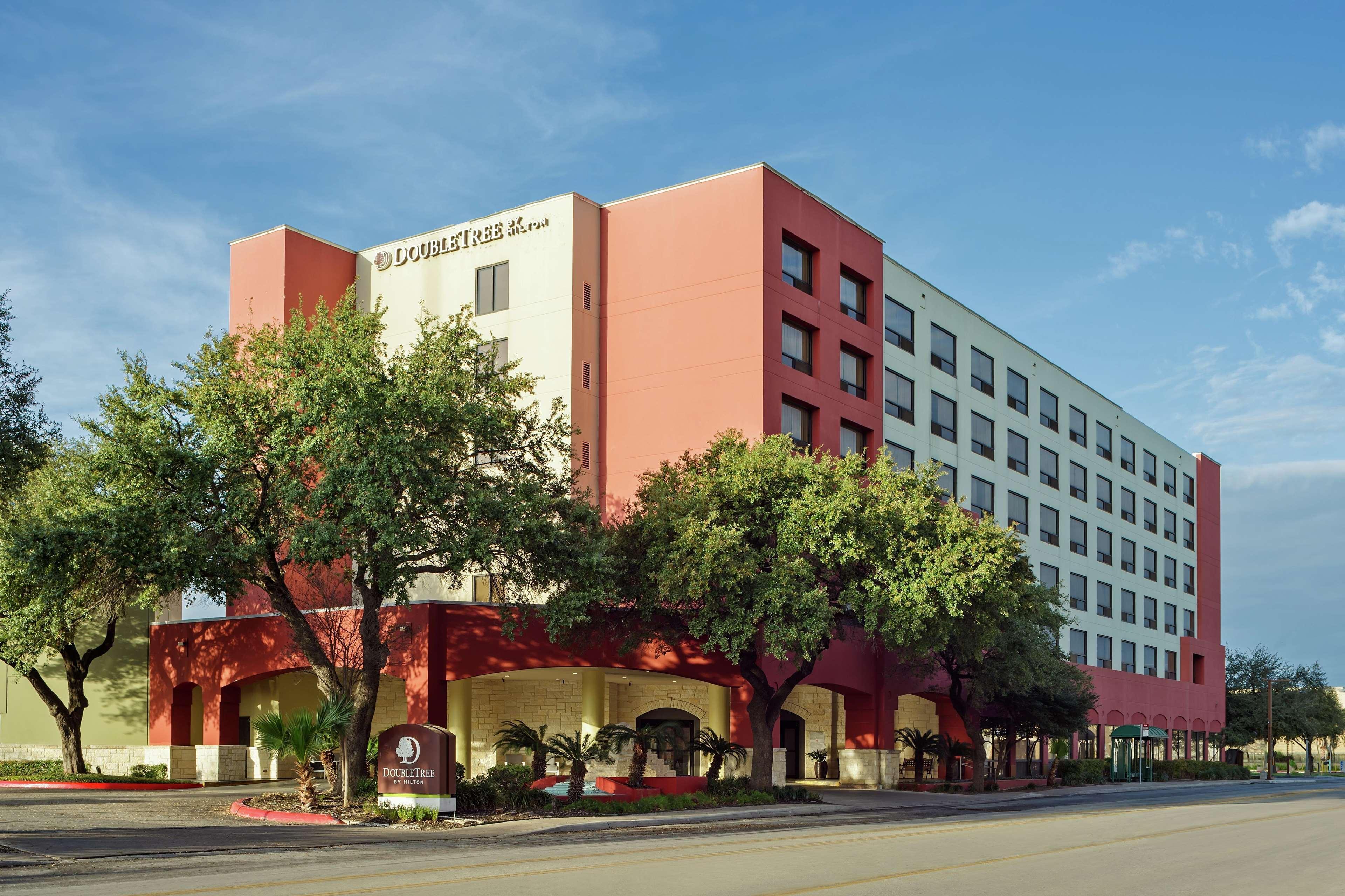 Doubletree By Hilton Downtown Hotel San Antonio