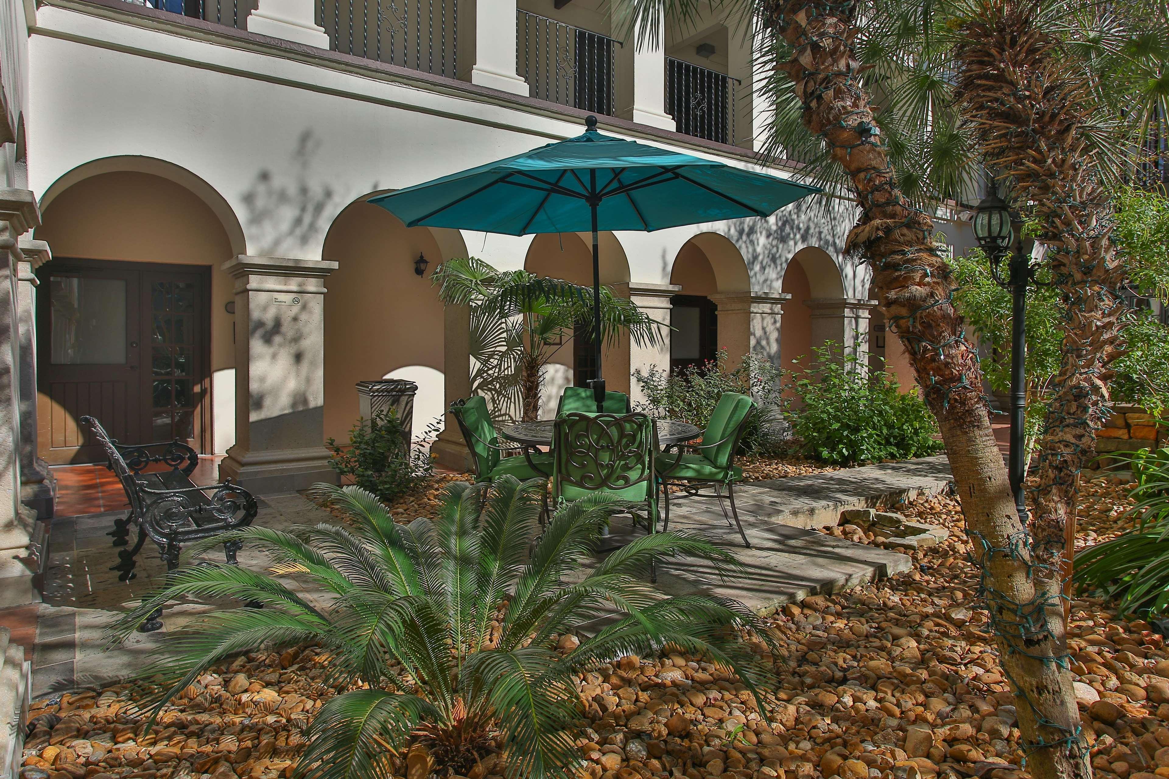 Del Norte San Antonio, A Tapestry By Hilton