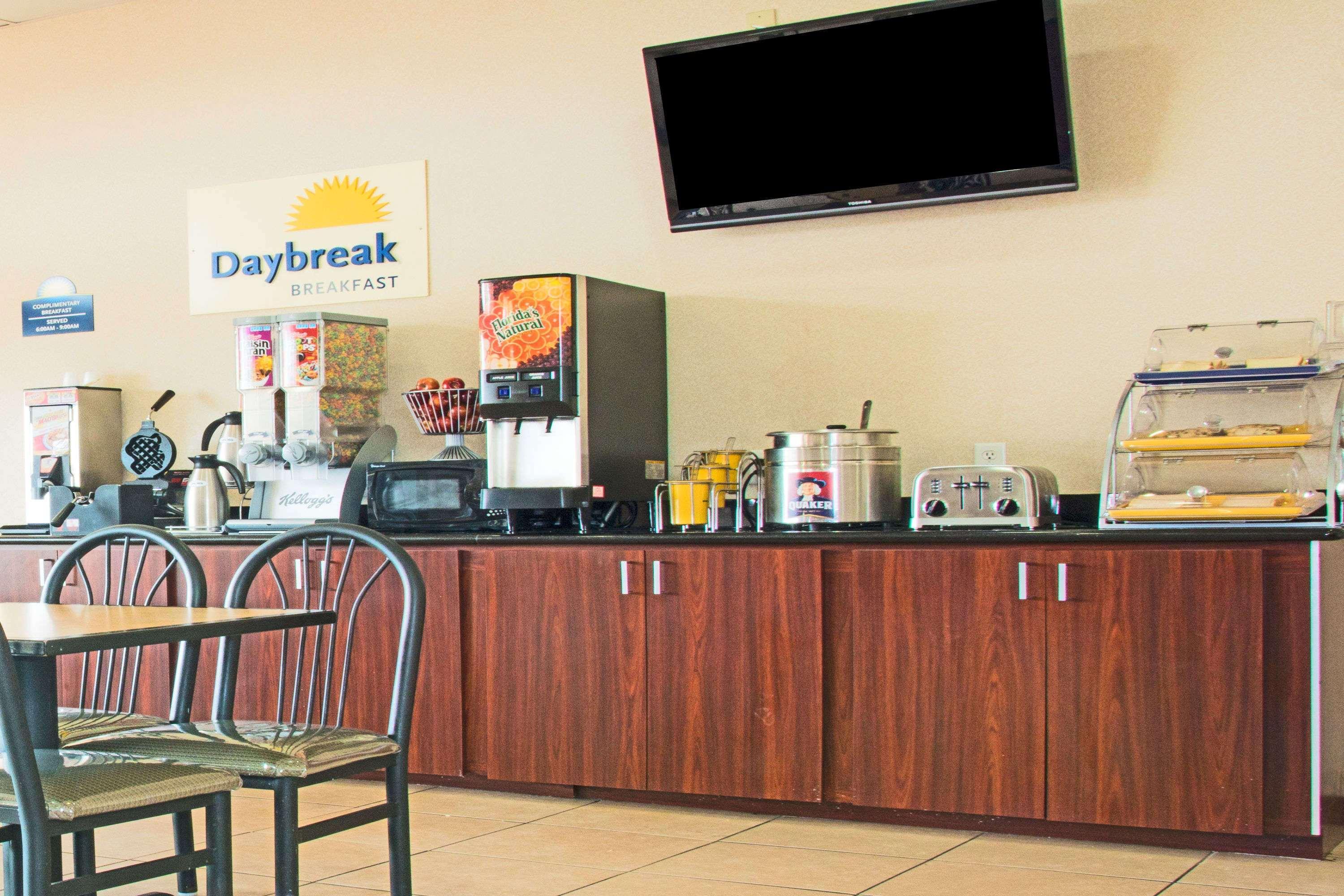 Days By Wyndham N.w. Medical Center Hotel San Antonio