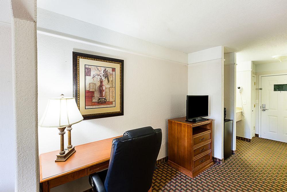 Hotel Quality & Seaworld North
