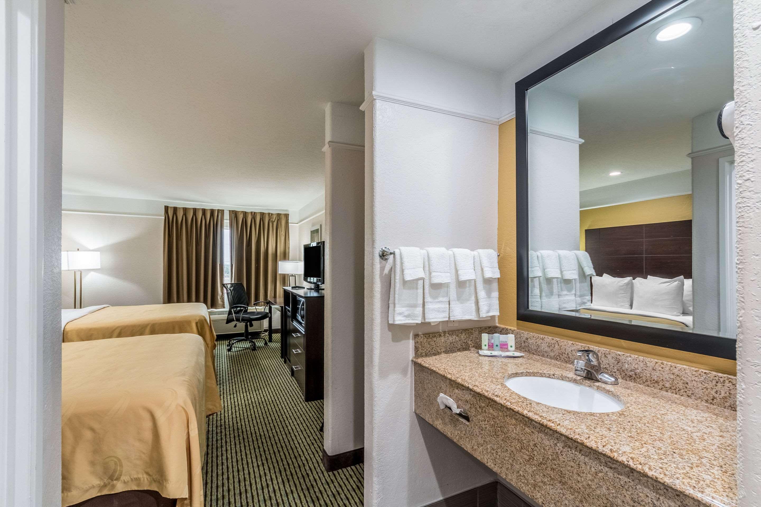 Hotel Quality & Seaworld North