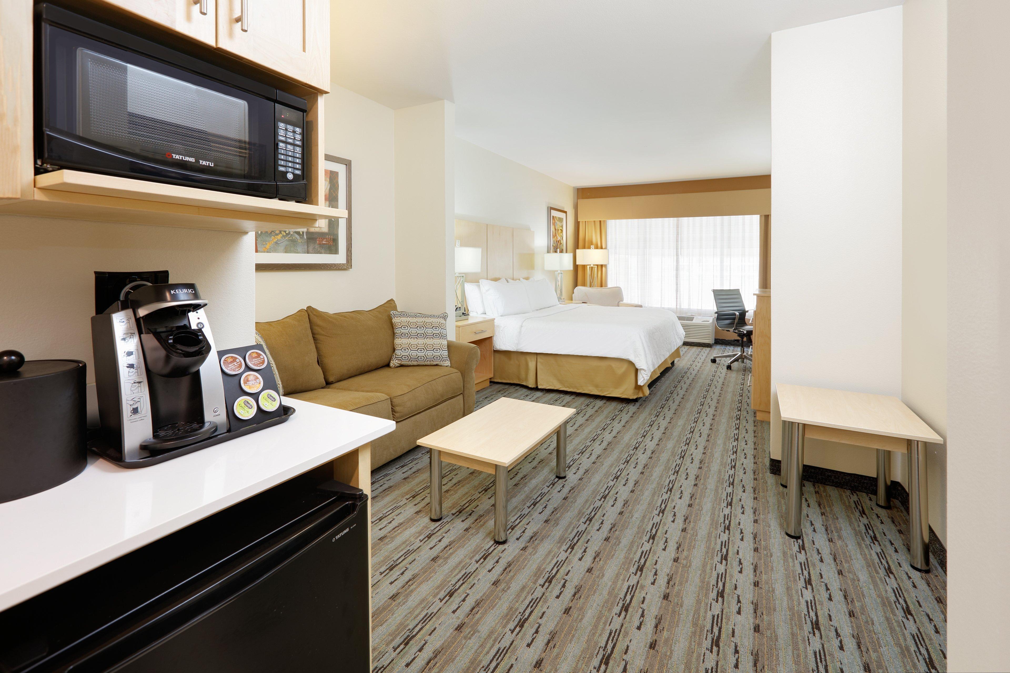 Hotel Express & Brooks Base By Ihg 3*