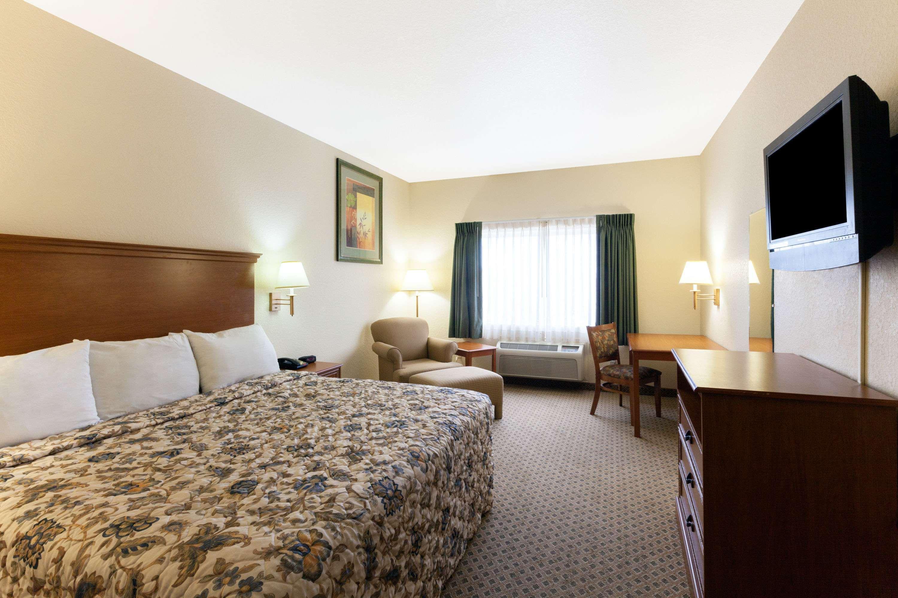 Hotel Days By Wyndham At Palo Alto