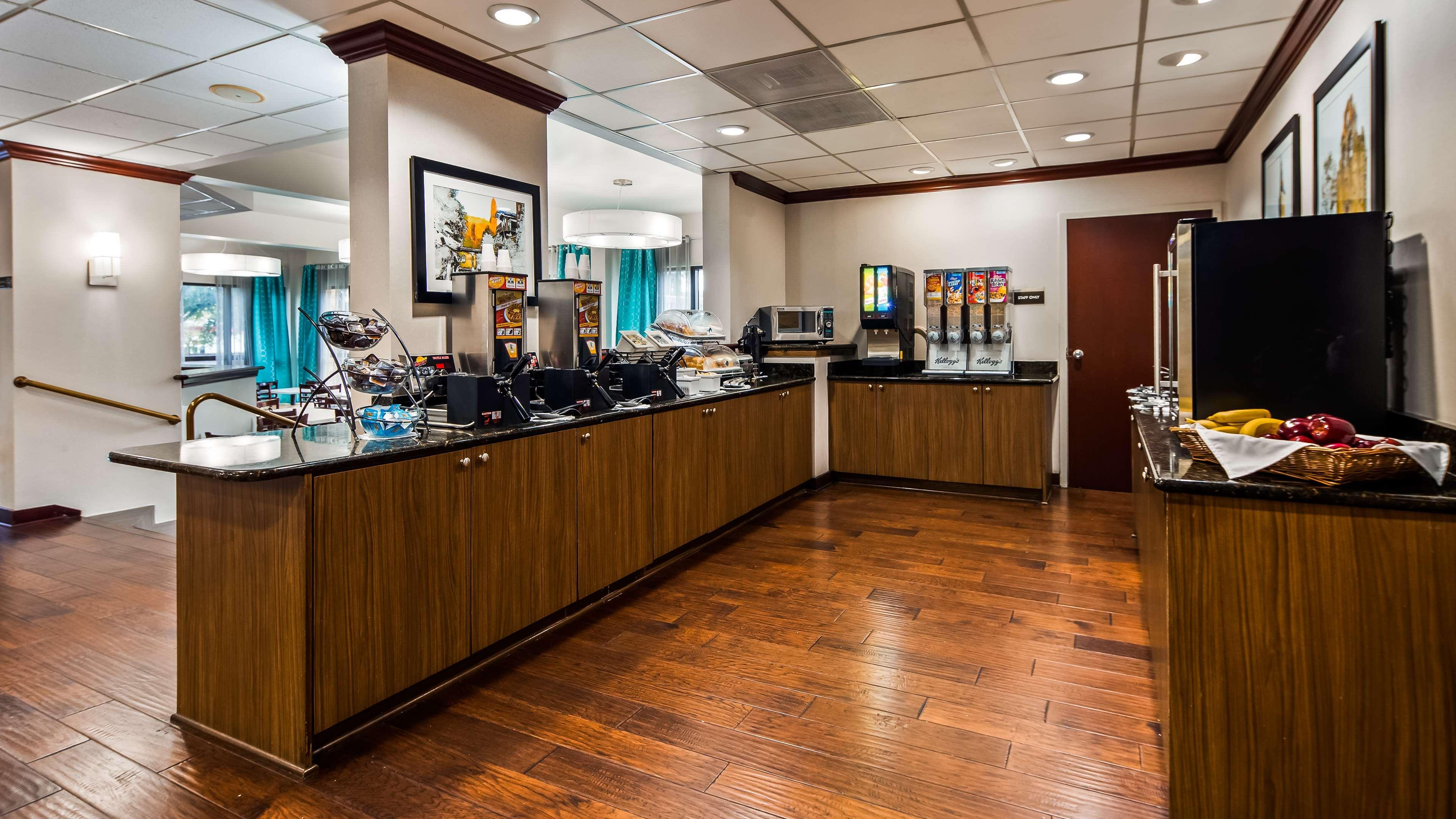 Clarion Pointe Near Medical Center San Antonio