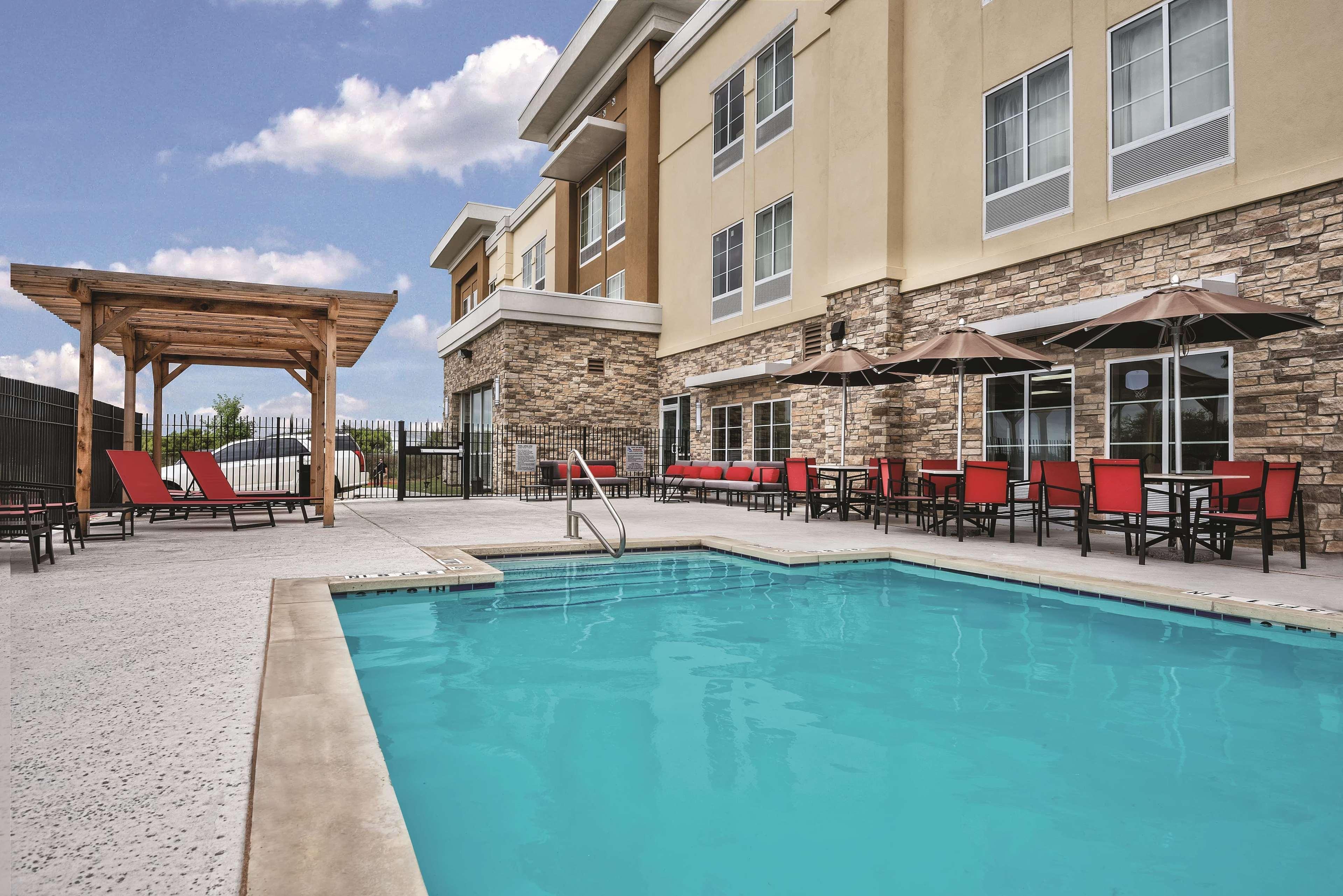 La Quinta By Wyndham San Antonio By Frost Bank Center 3* San Antonio