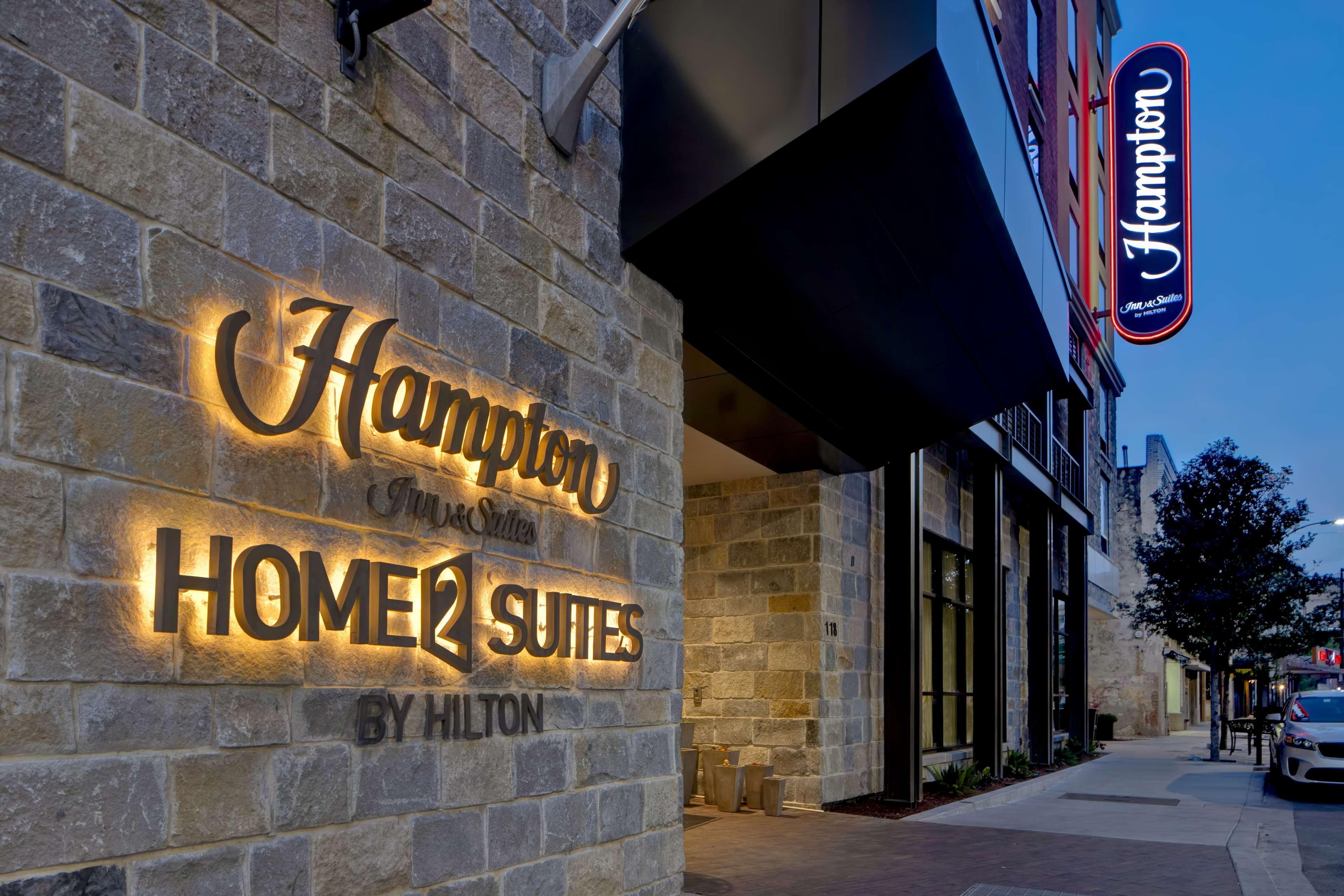 Hotel Home2 By Hilton On The Riverwalk San Antonio