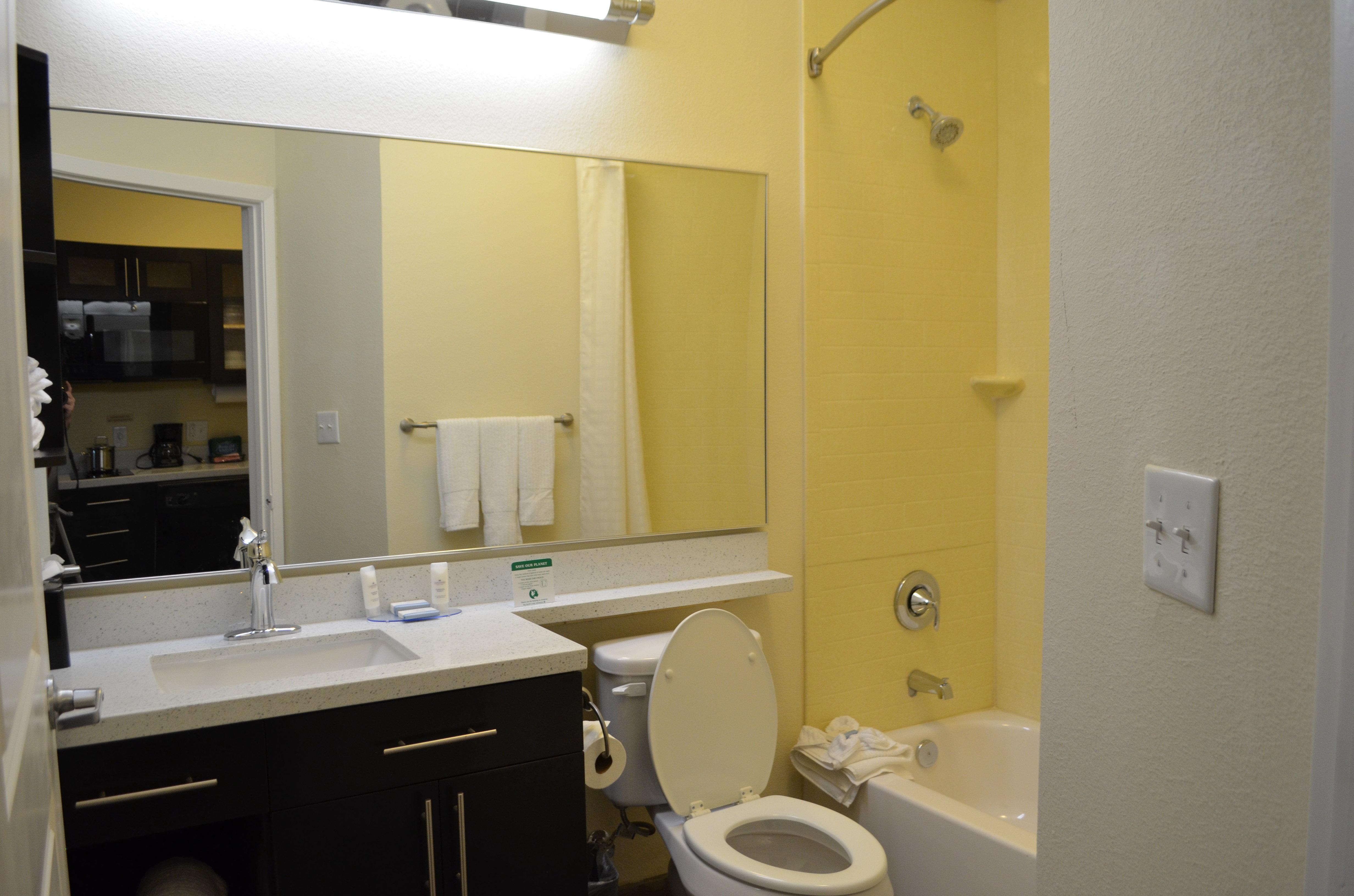 Candlewood Airport By Ihg San Antonio