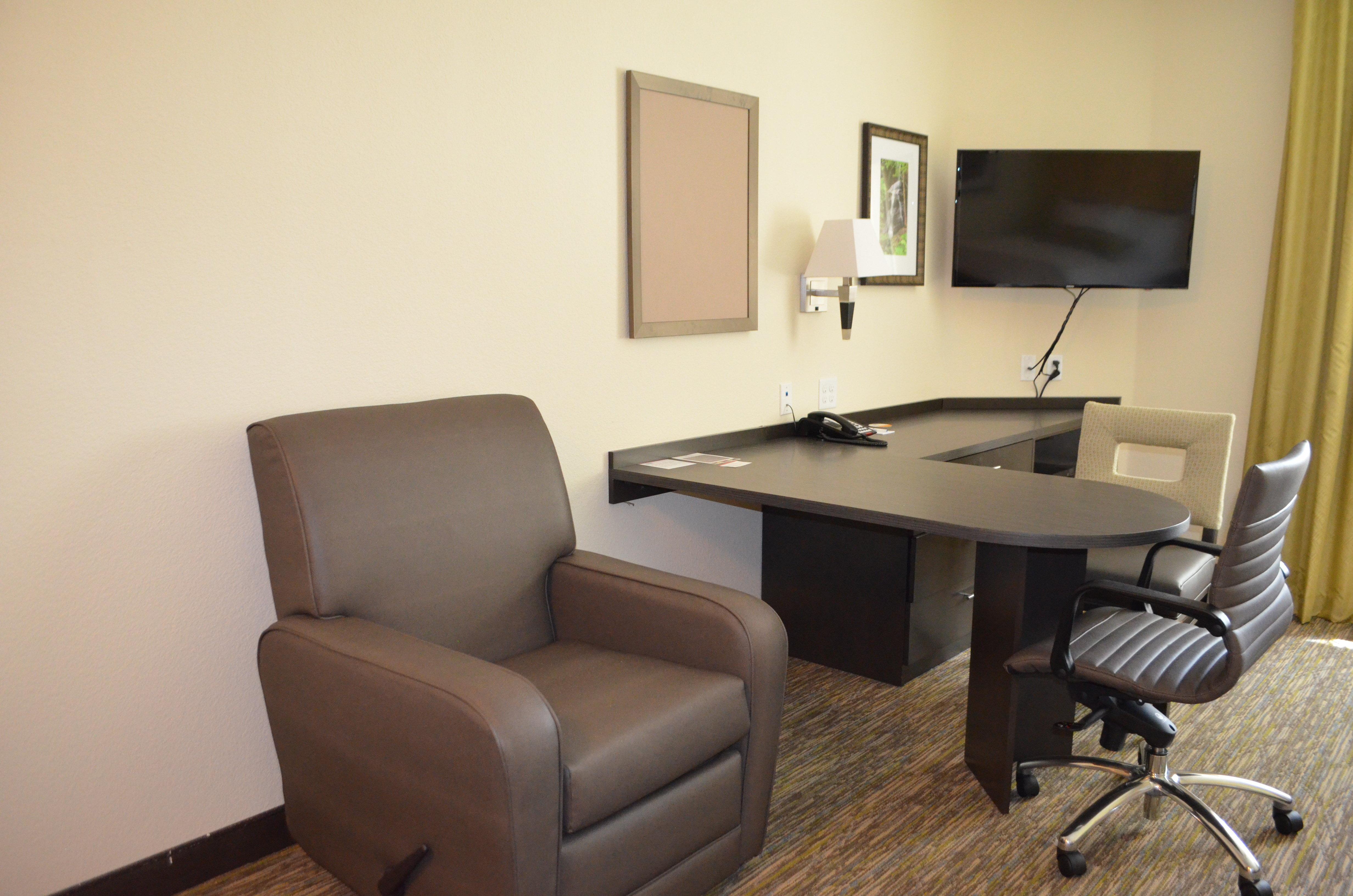 Candlewood Airport By Ihg Hotel San Antonio