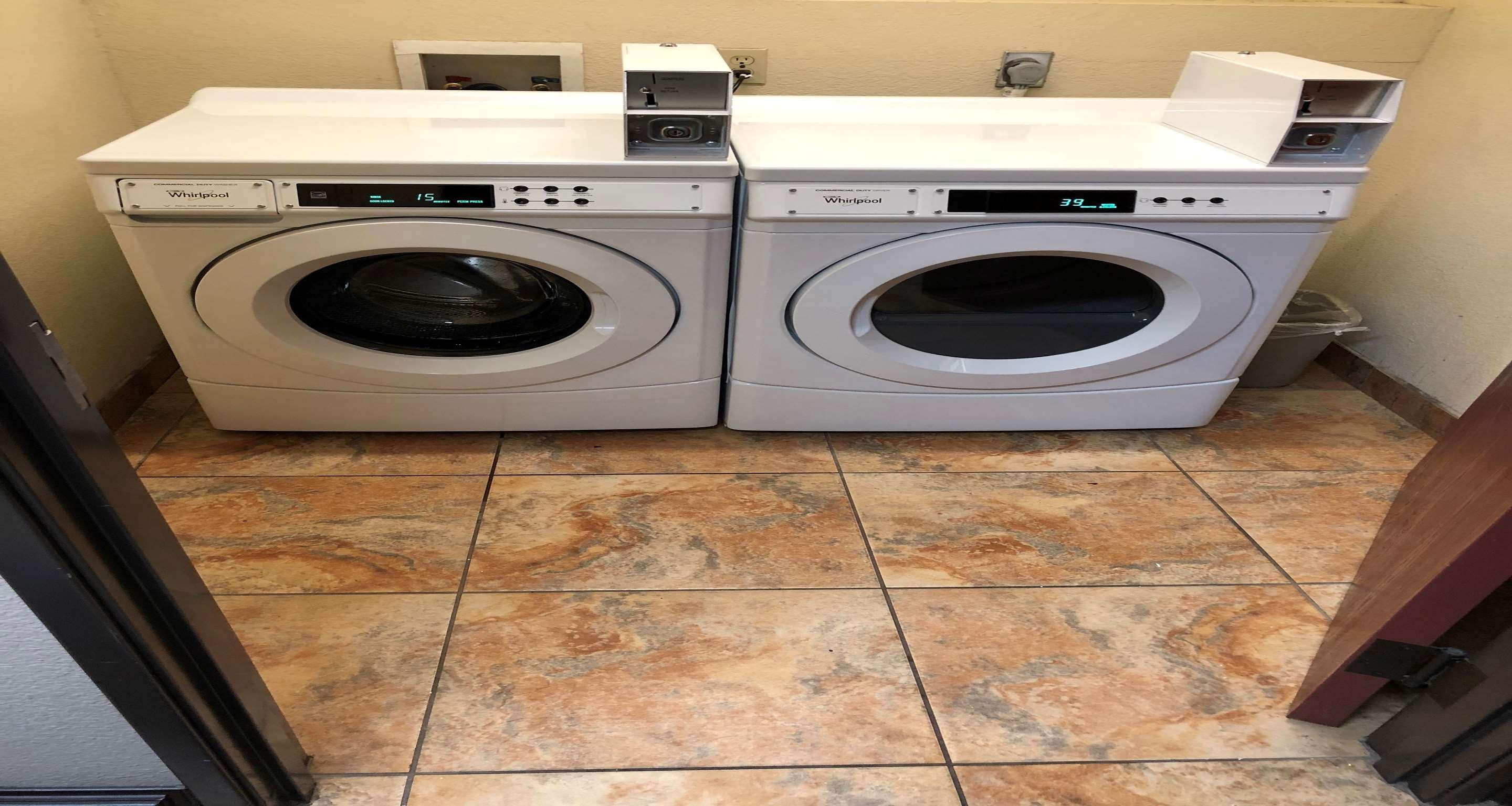 Hotel Surestay By Western North San Antonio