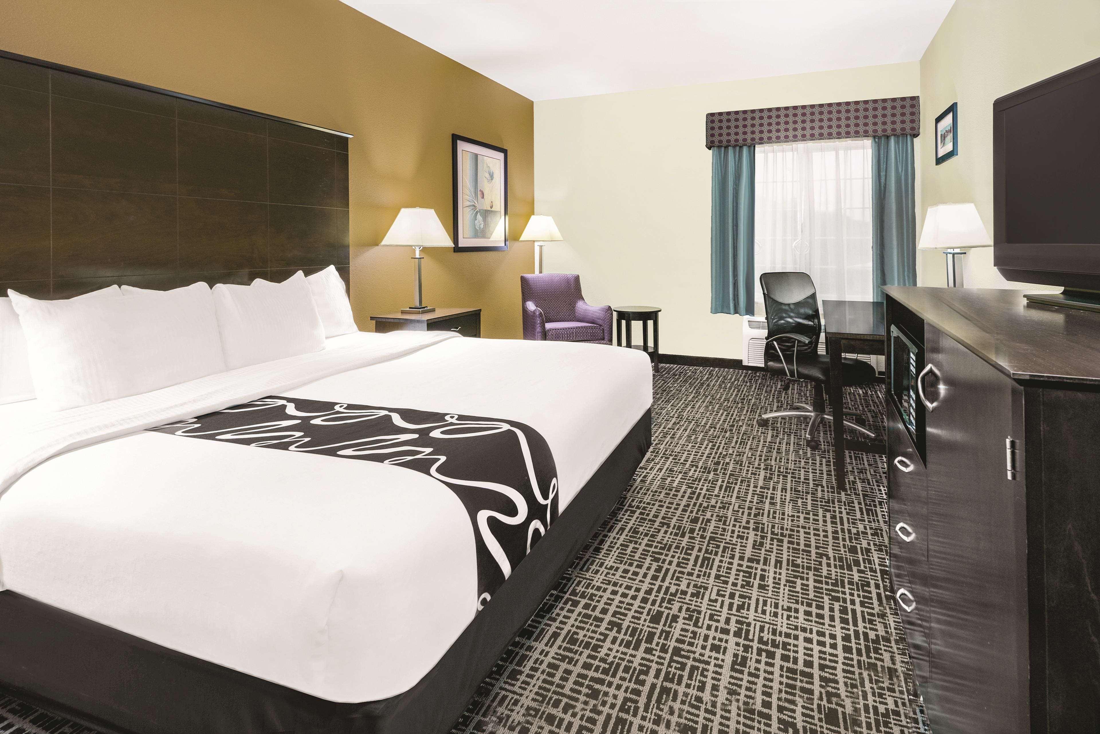 La Quinta By Wyndham San Antonio The Hotel Dominion